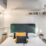 德洛迦诺住宿旅舍 3* 罗马