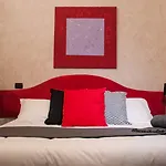 德洛迦诺住宿旅舍 招待所 3*