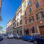德洛迦诺住宿旅舍 3* 罗马